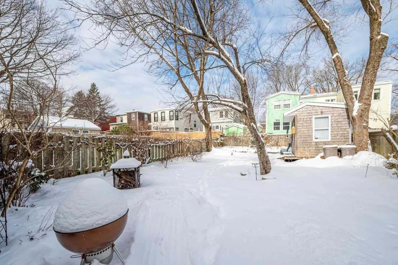 Holiday home Modern Heritage In Heart Halifax